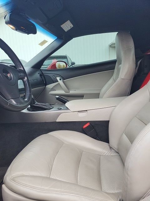 Used 2007 Chevrolet Corvette Convertible w/ Preferred Equipment Group image 4