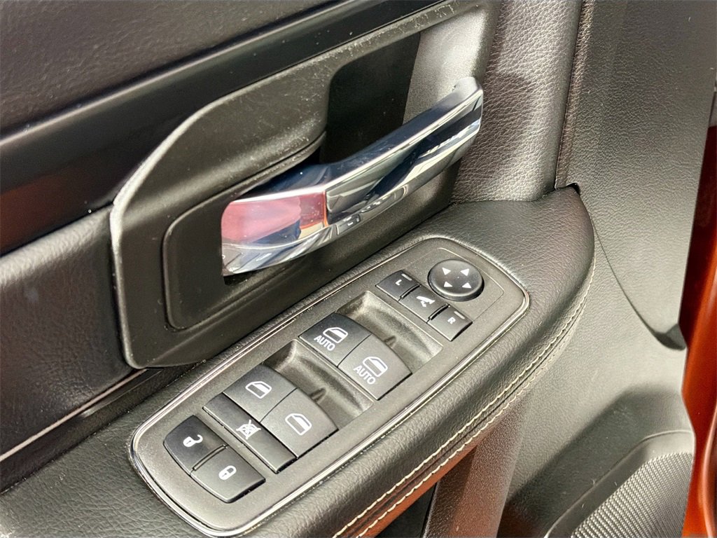 Used 2023 RAM 1500 Classic Warlock image 17