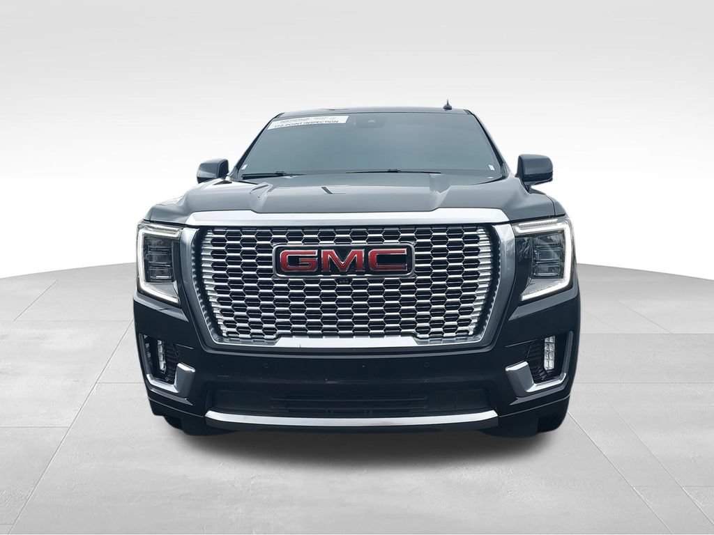 Used 2023 GMC Yukon Denali AWD/4WD image 3