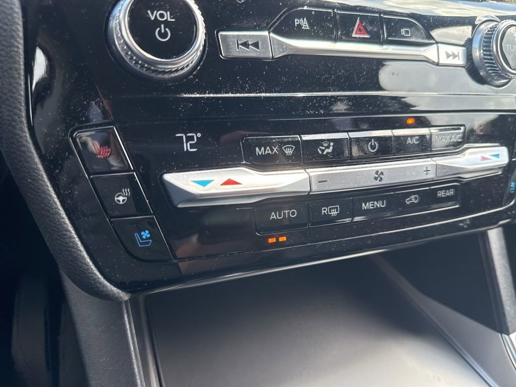 Used 2021 Ford Explorer Limited w/ Equipment Group 301A RWD image 9