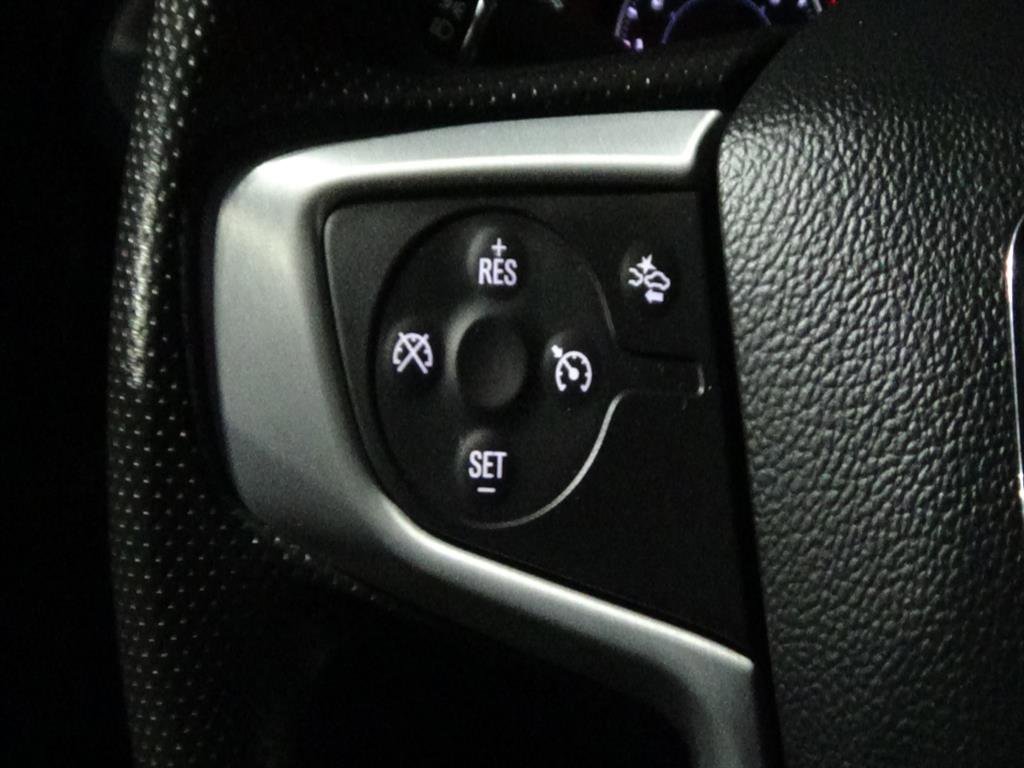 Used 2023 GMC Acadia SLE FWD image 20