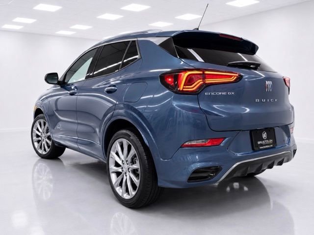 Used 2024 Buick Encore GX Avenir w/ Avenir Convenience Package FWD image 4