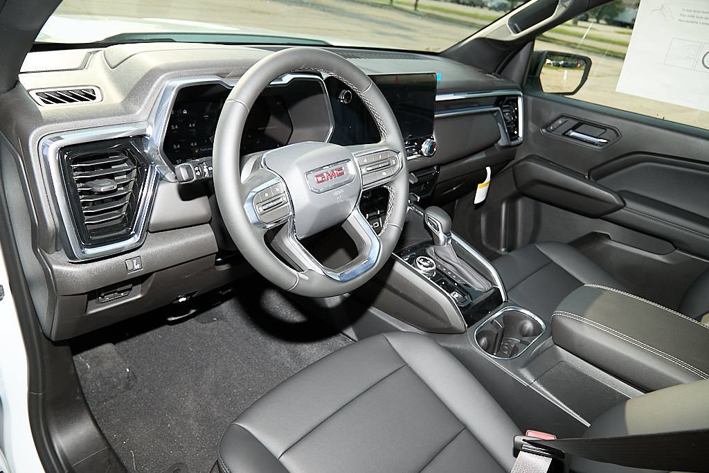 New 2026 GMC Canyon Elevation w/ Convenience Package AWD/4WD image 25