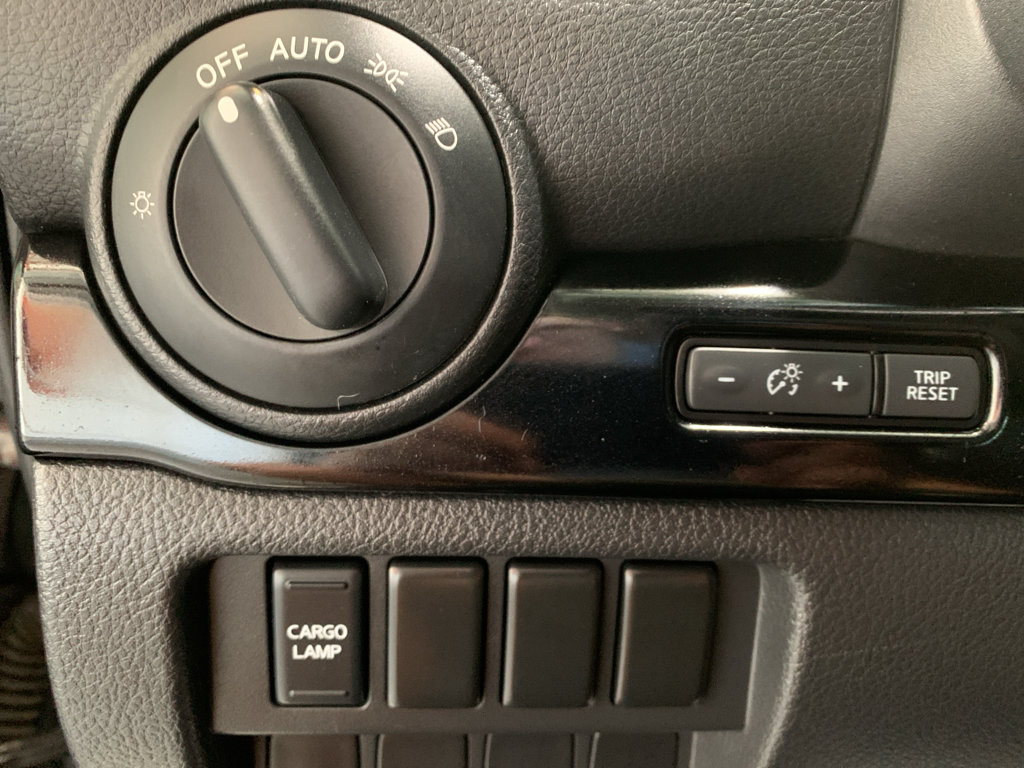 Used 2022 Nissan Titan SV RWD image 26