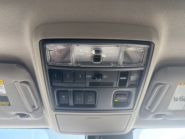Used 2020 Toyota 4Runner Limited AWD/4WD image 35