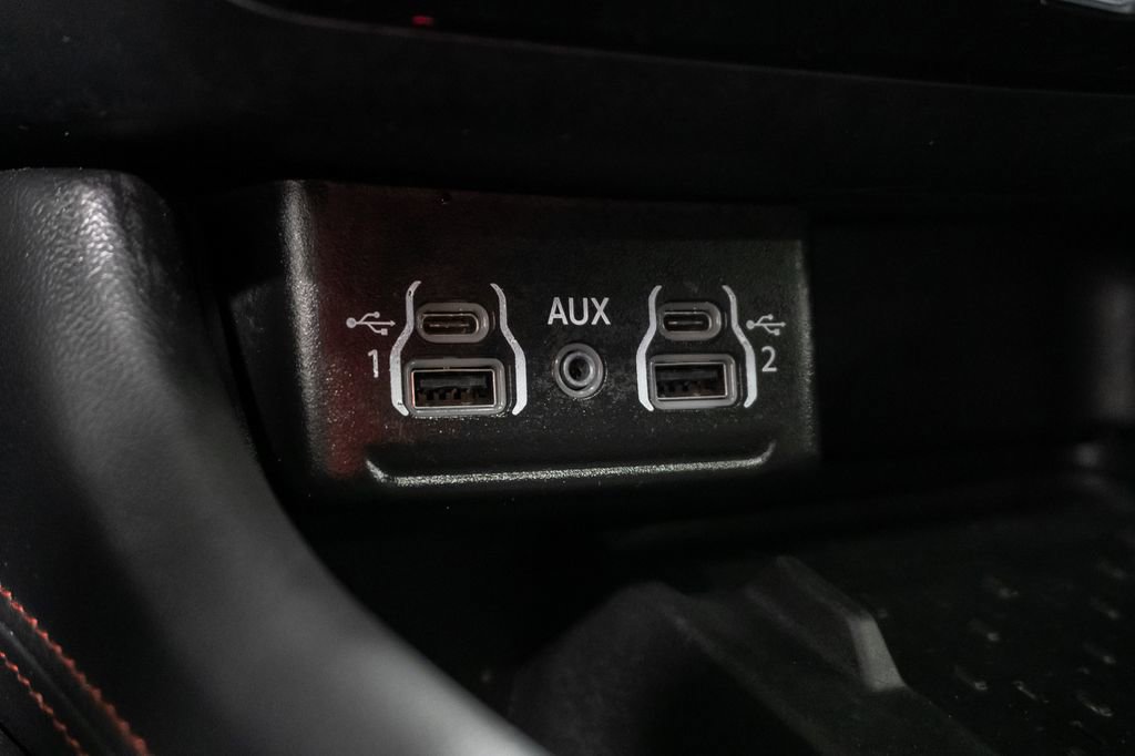 Certified 2025 Dodge Durango GT AWD/4WD image 21