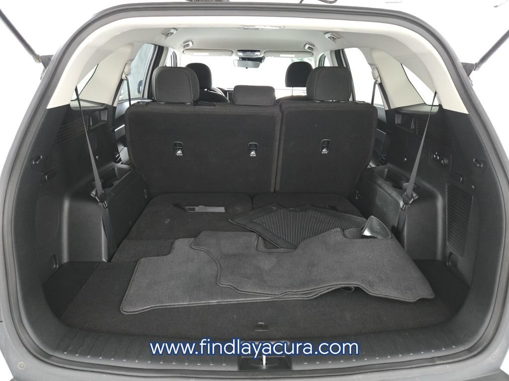 Used 2022 Kia Sorento LX AWD/4WD image 16