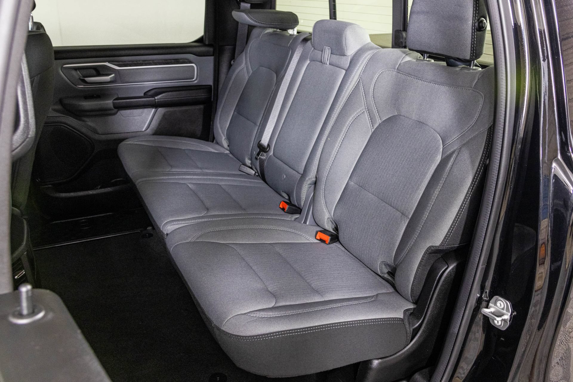Used 2023 RAM 1500 Big Horn AWD/4WD image 39