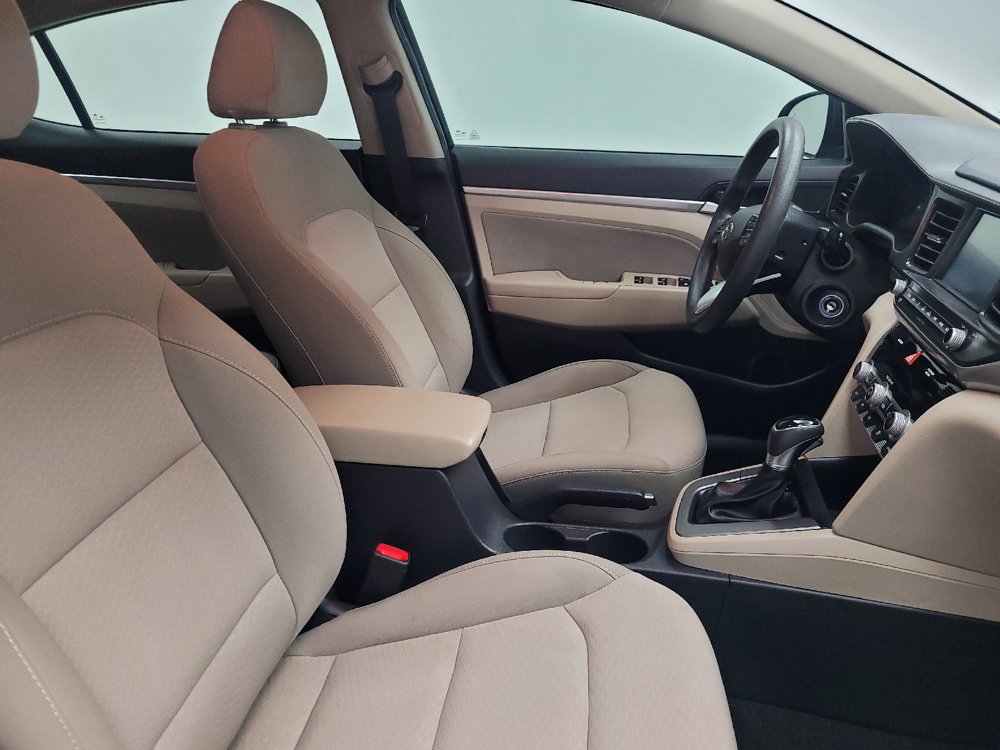 Used 2020 Hyundai Elantra SEL FWD image 21