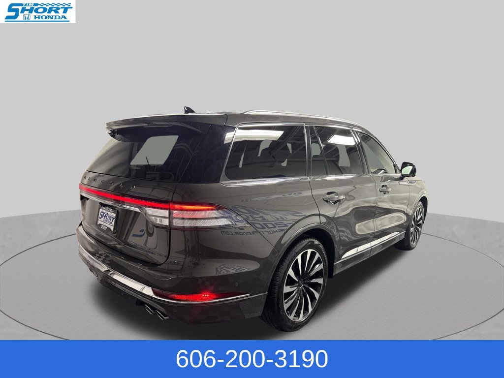 Used 2022 Lincoln Aviator Black Label Grand Touring w/ Class IV Trailer Tow Package AWD/4WD image 7