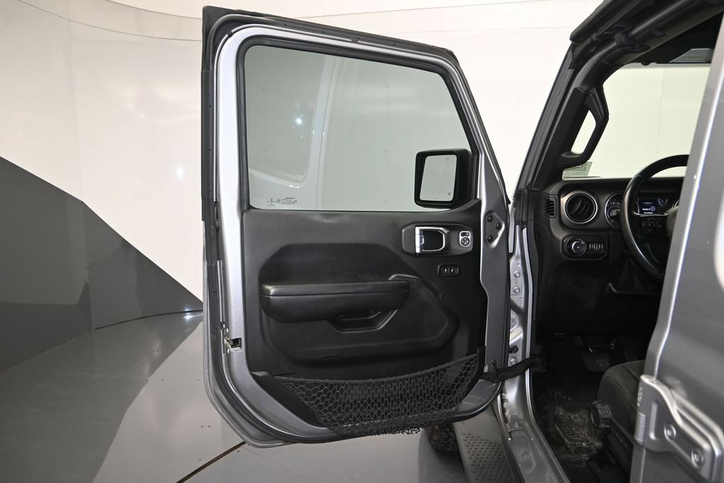 Used 2018 Jeep Wrangler Unlimited Sport S AWD/4WD image 10