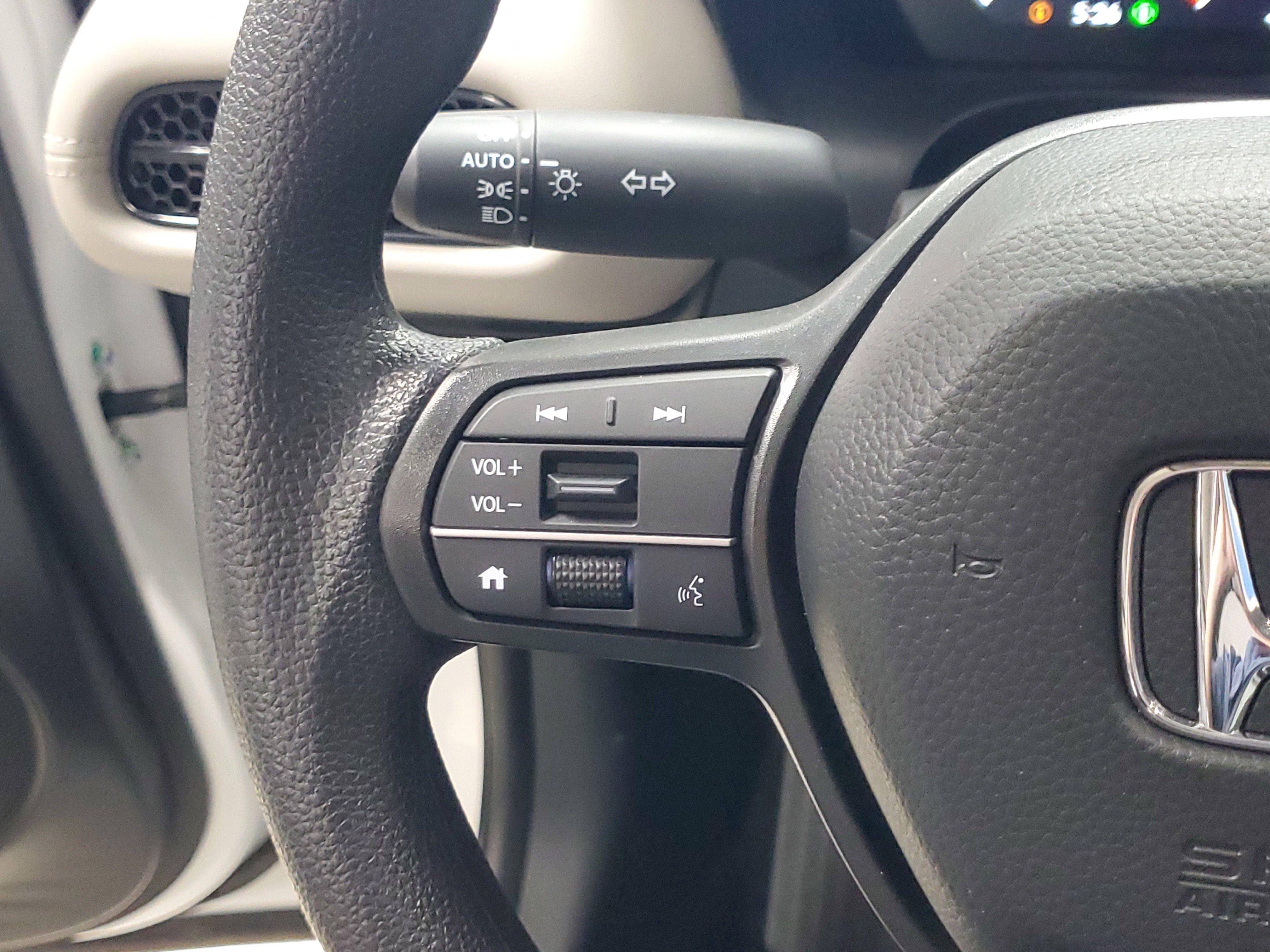 Certified 2026 Honda HR-V LX image 22