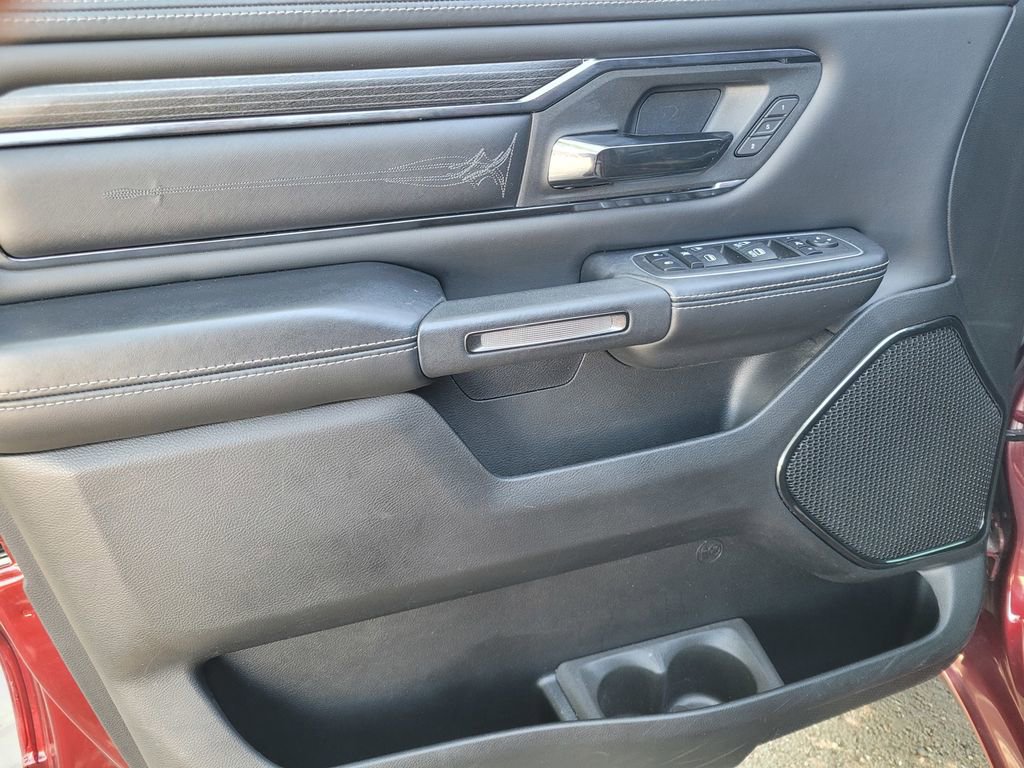 Used 2023 RAM 1500 Limited AWD/4WD image 16