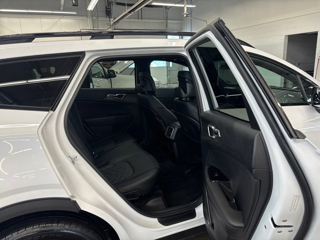 Certified 2023 Kia Sportage X-Line w/ X-Line Premium Package AWD/4WD image 17