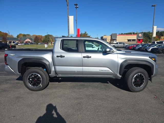 New 2025 Toyota Tacoma TRD Off-Road image 2