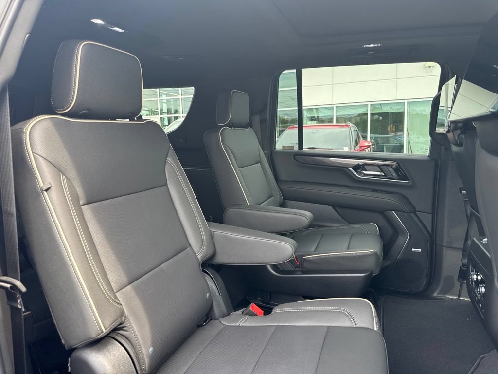 New 2026 GMC Yukon XL Elevation w/ Elevation Premium Package AWD/4WD image 28