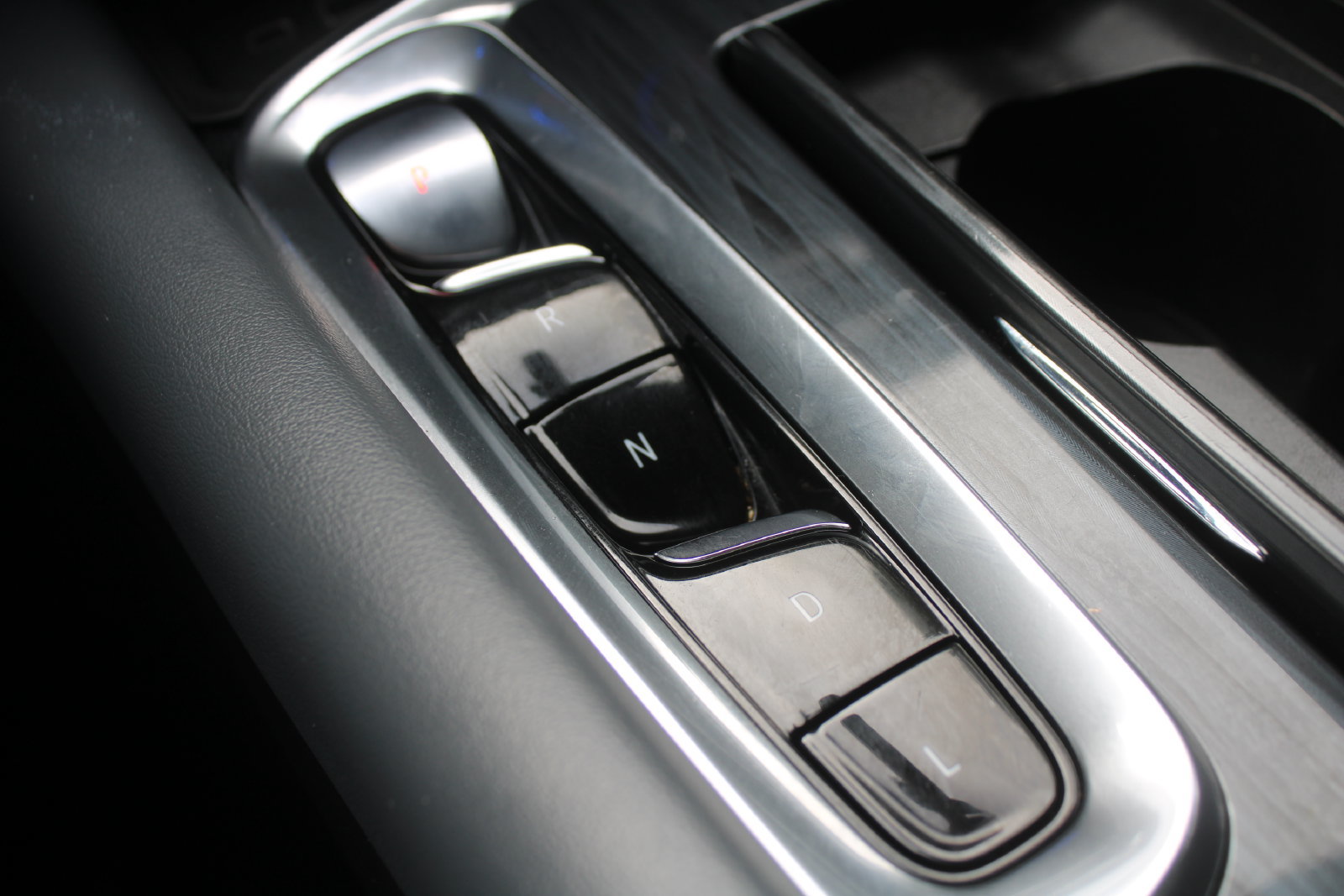 Used 2022 Buick Enclave Premium FWD image 44