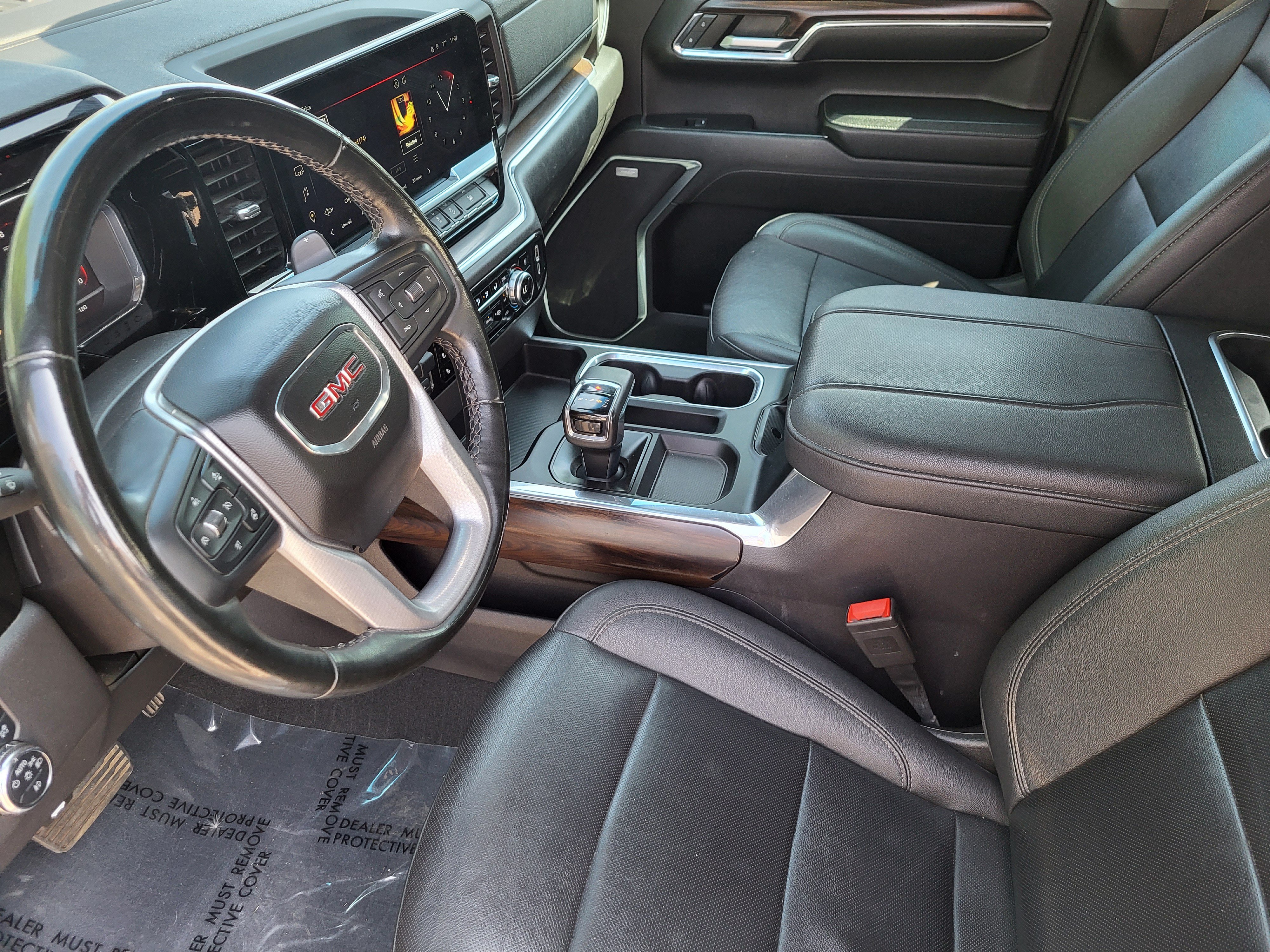 Used 2024 GMC Sierra 1500 SLT w/ SLT Premium Plus Package AWD/4WD image 12