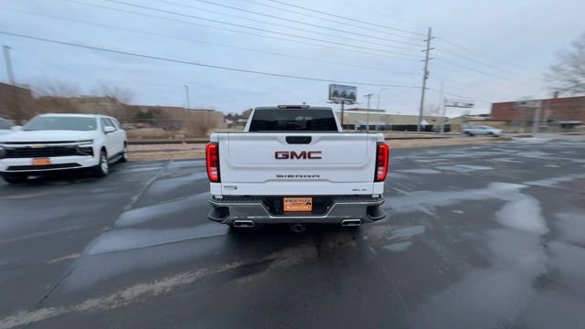 Used 2022 GMC Sierra 1500 SLE image 7