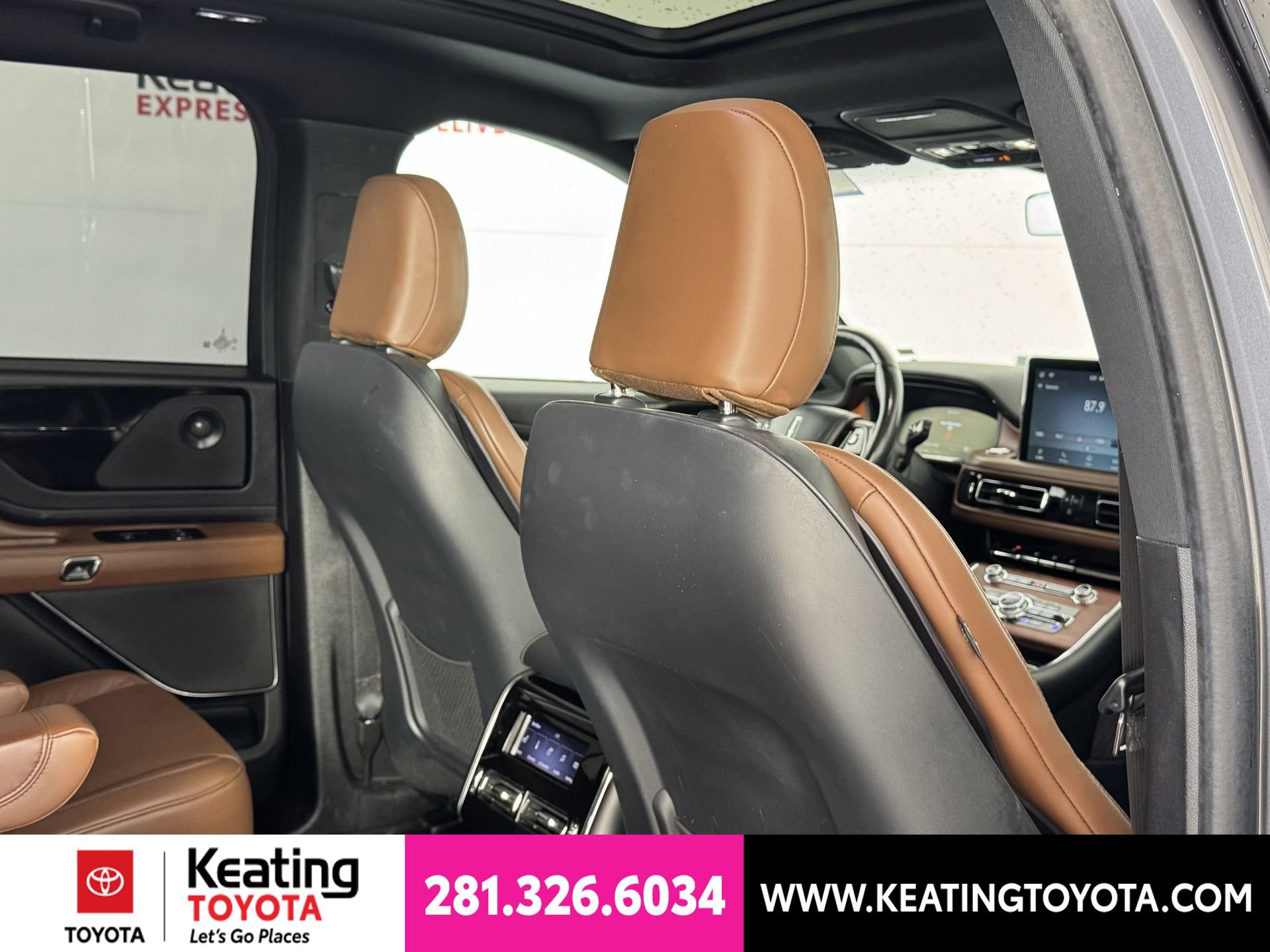 Used 2022 Lincoln Aviator Reserve w/ Elements Package Plus RWD image 19
