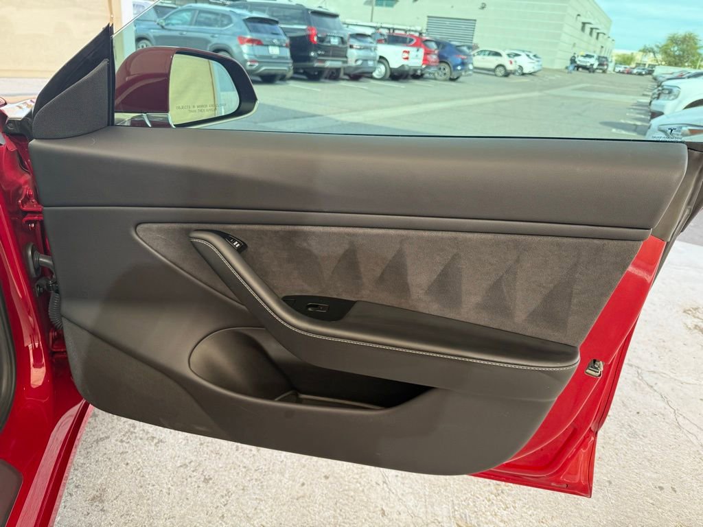 Used 2019 Tesla Model 3 Performance image 12