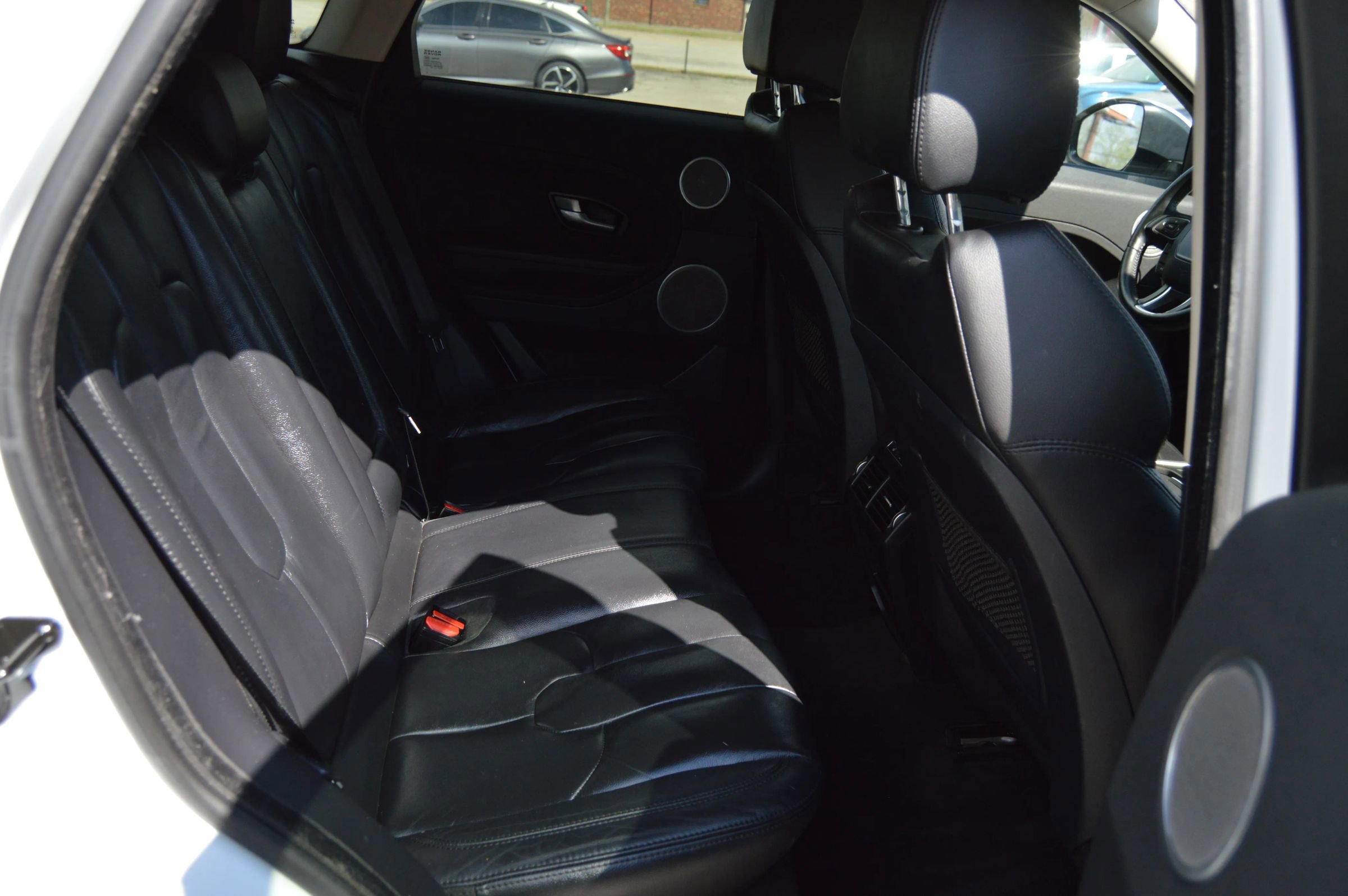 Used 2015 Land Rover Range Rover Evoque Pure Plus AWD/4WD image 21
