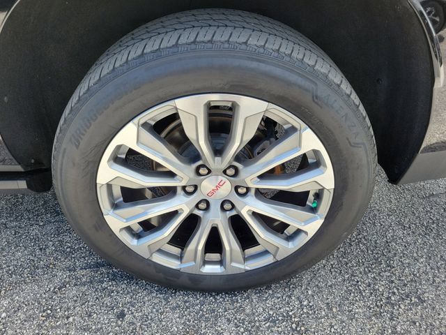 Used 2022 GMC Yukon XL Denali AWD/4WD image 6