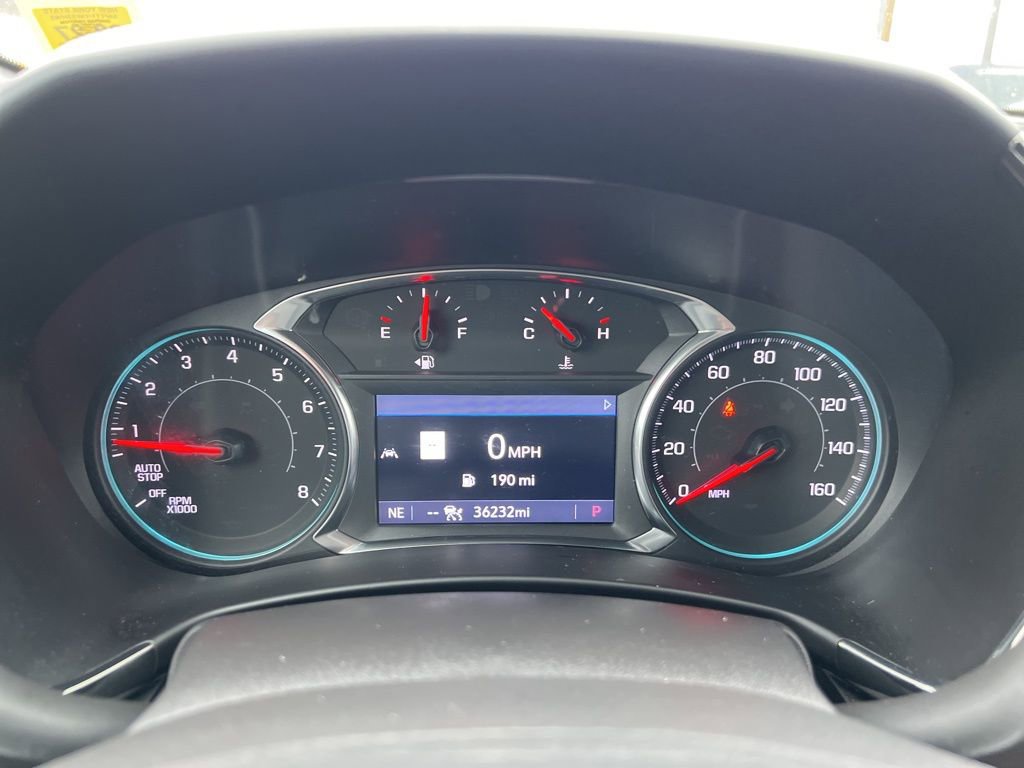 Used 2023 Chevrolet Equinox Premier image 11