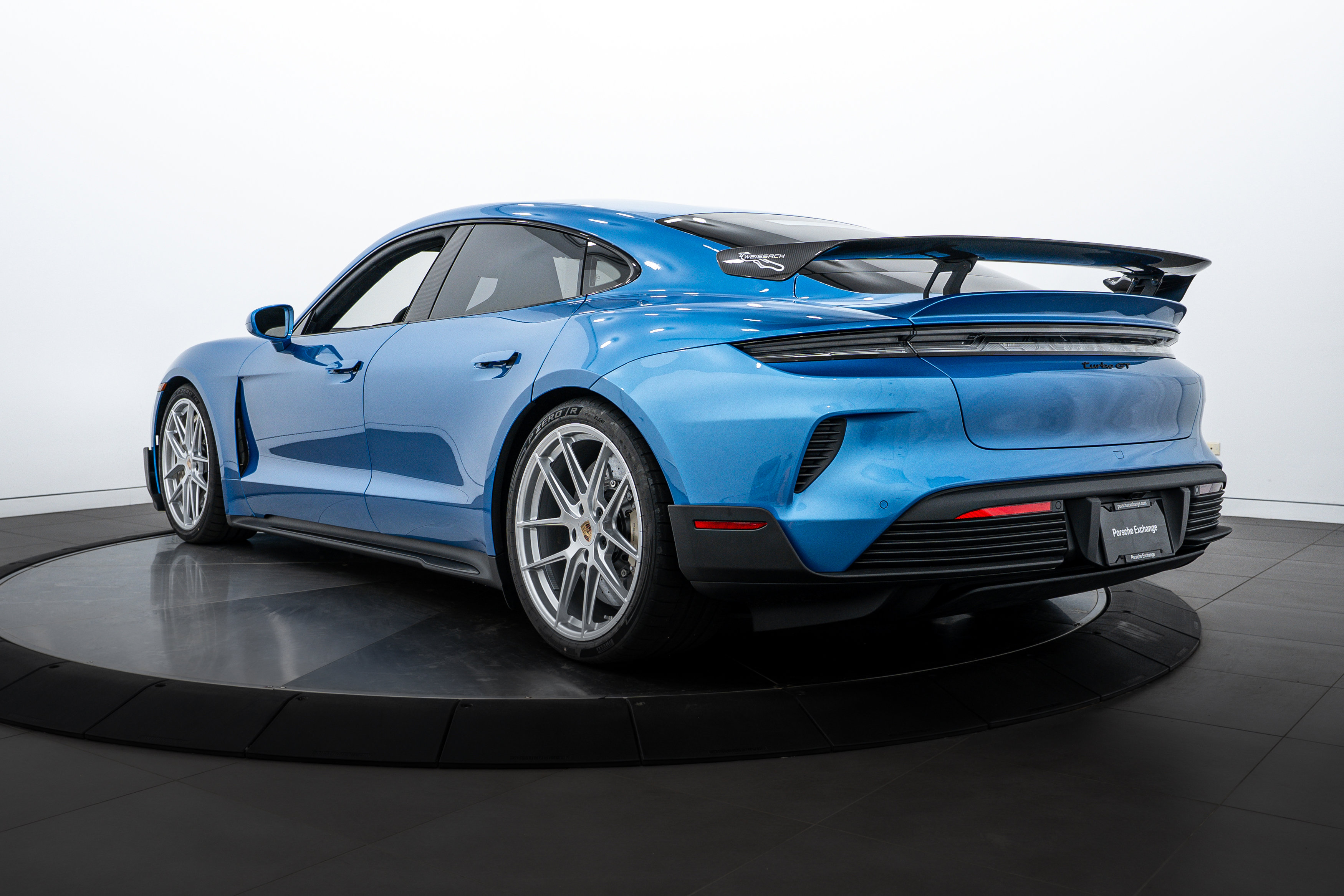New 2025 Porsche Taycan Turbo GT image 3
