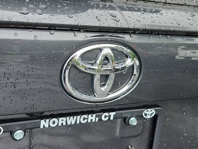 Used 2025 Toyota RAV4 LE AWD/4WD image 28