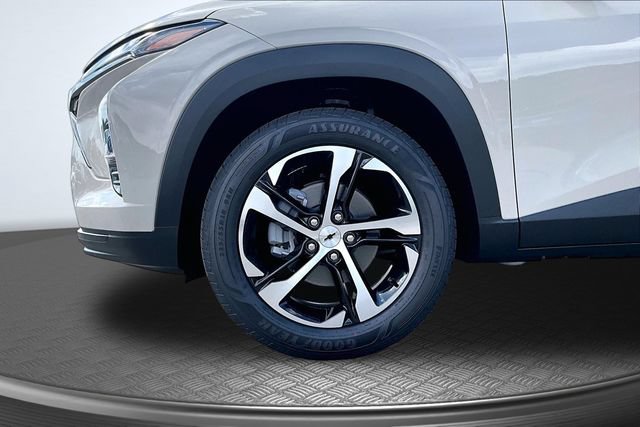New 2026 Chevrolet Trax RS w/ Sunroof Package FWD image 12