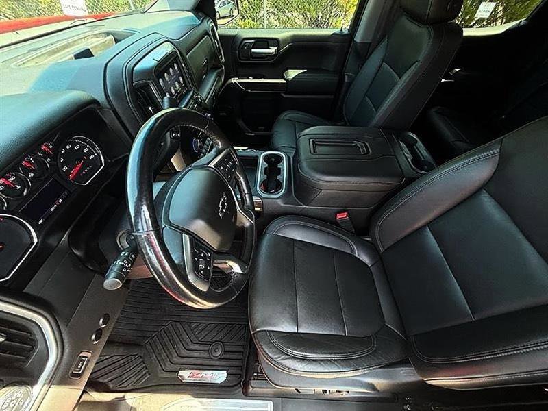 Used 2019 Chevrolet Silverado 1500 LT Trail Boss AWD/4WD image 32