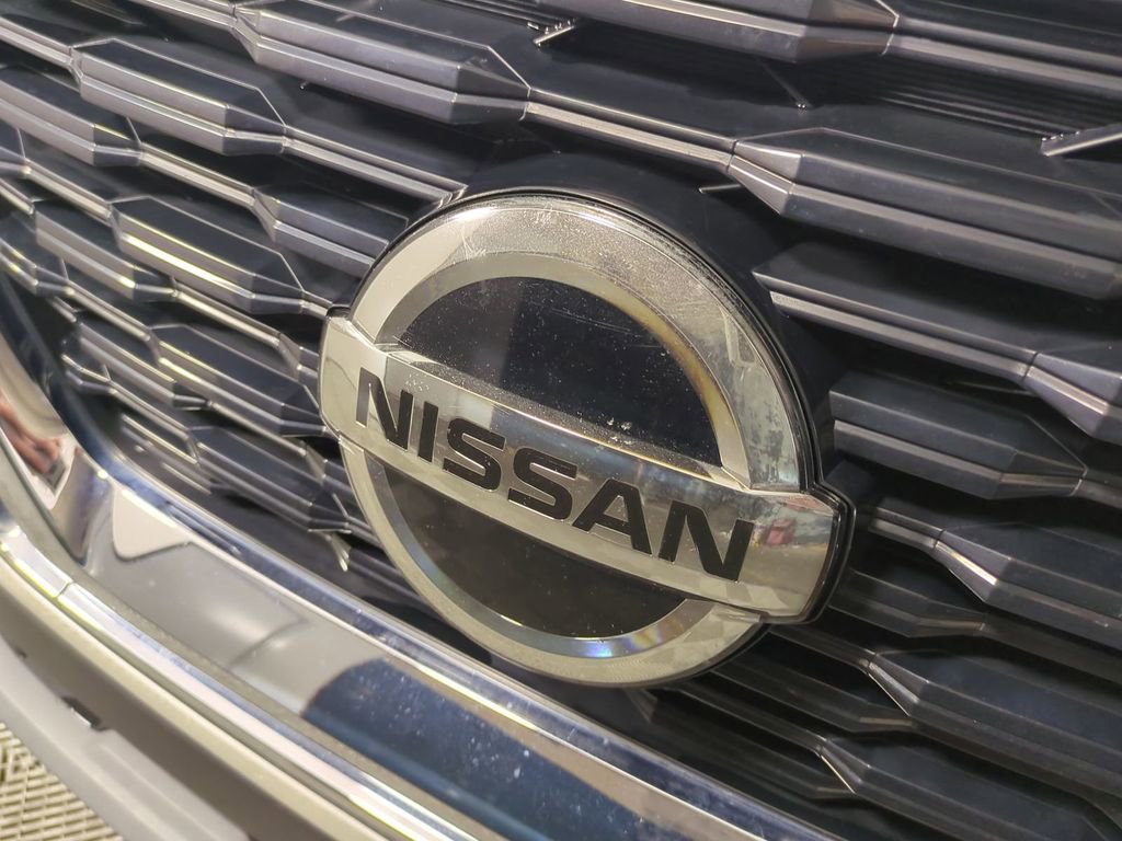 Used 2021 Nissan Rogue SL FWD image 13