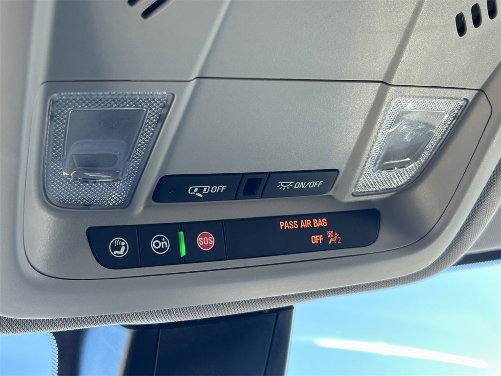 Used 2025 Chevrolet Blazer LT image 31