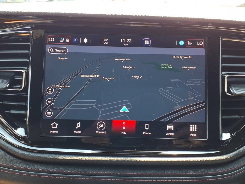 Used 2021 Dodge Durango R/T w/ Technology Group AWD/4WD image 7