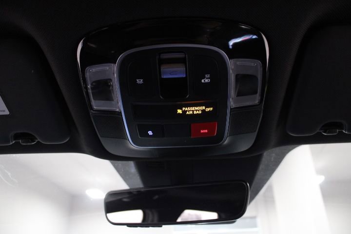 Used 2024 Hyundai Santa Cruz Limited image 40