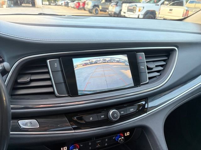 Used 2019 Buick Enclave Essence w/ LPO, Luxury Package FWD image 11