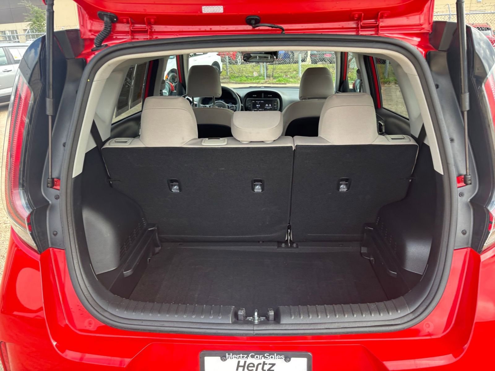 Used 2025 Kia Soul LX w/ LX Technology Package image 29