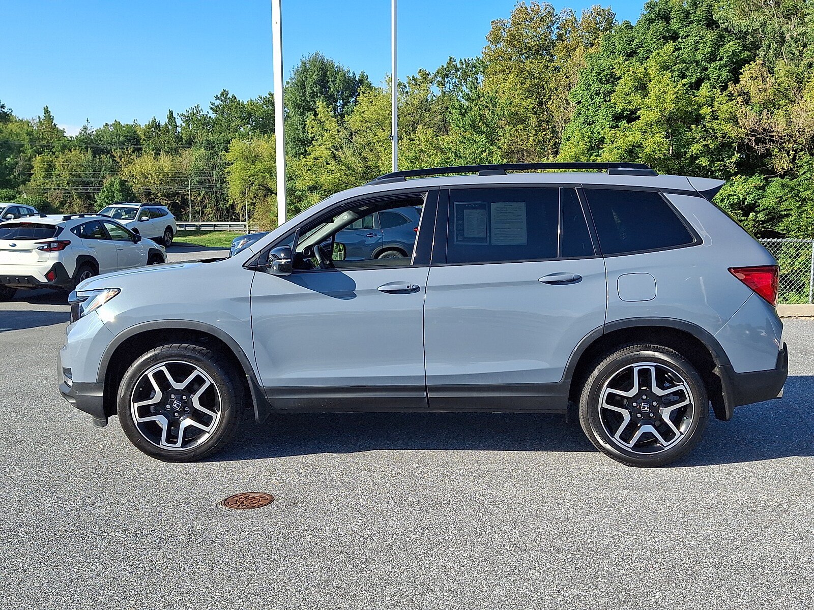 Used 2023 Honda Passport Elite image 7
