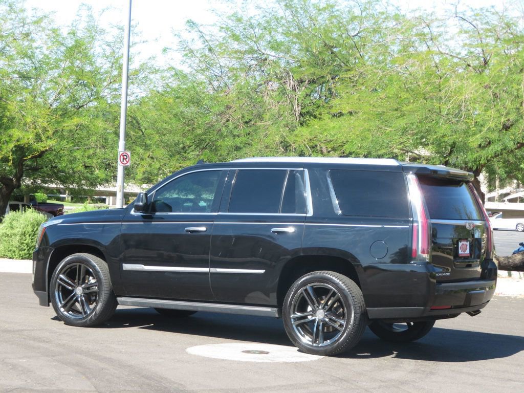 Used 2015 Cadillac Escalade Platinum AWD/4WD image 5