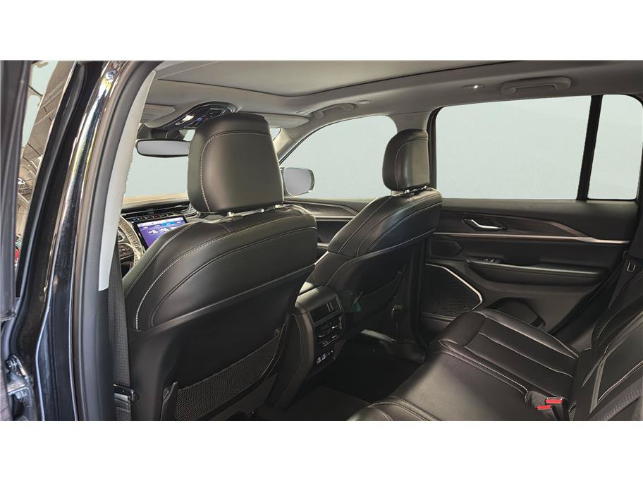 Used 2024 Jeep Grand Cherokee Limited 4xe AWD/4WD image 19