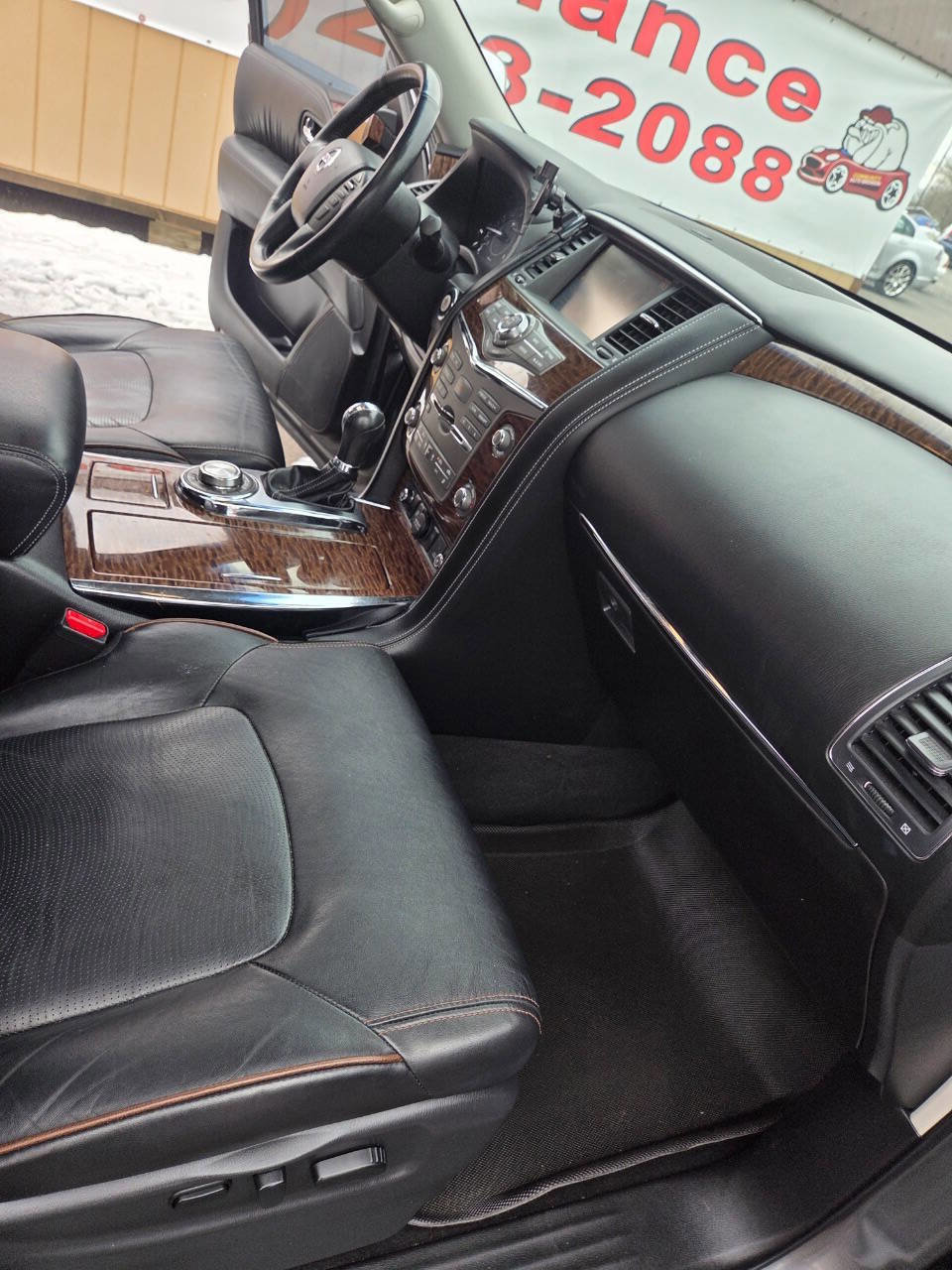 Used 2017 Nissan Armada Platinum image 13