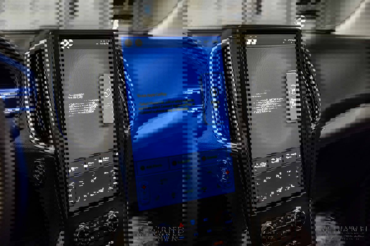 Used 2022 Ford Edge SEL image 25