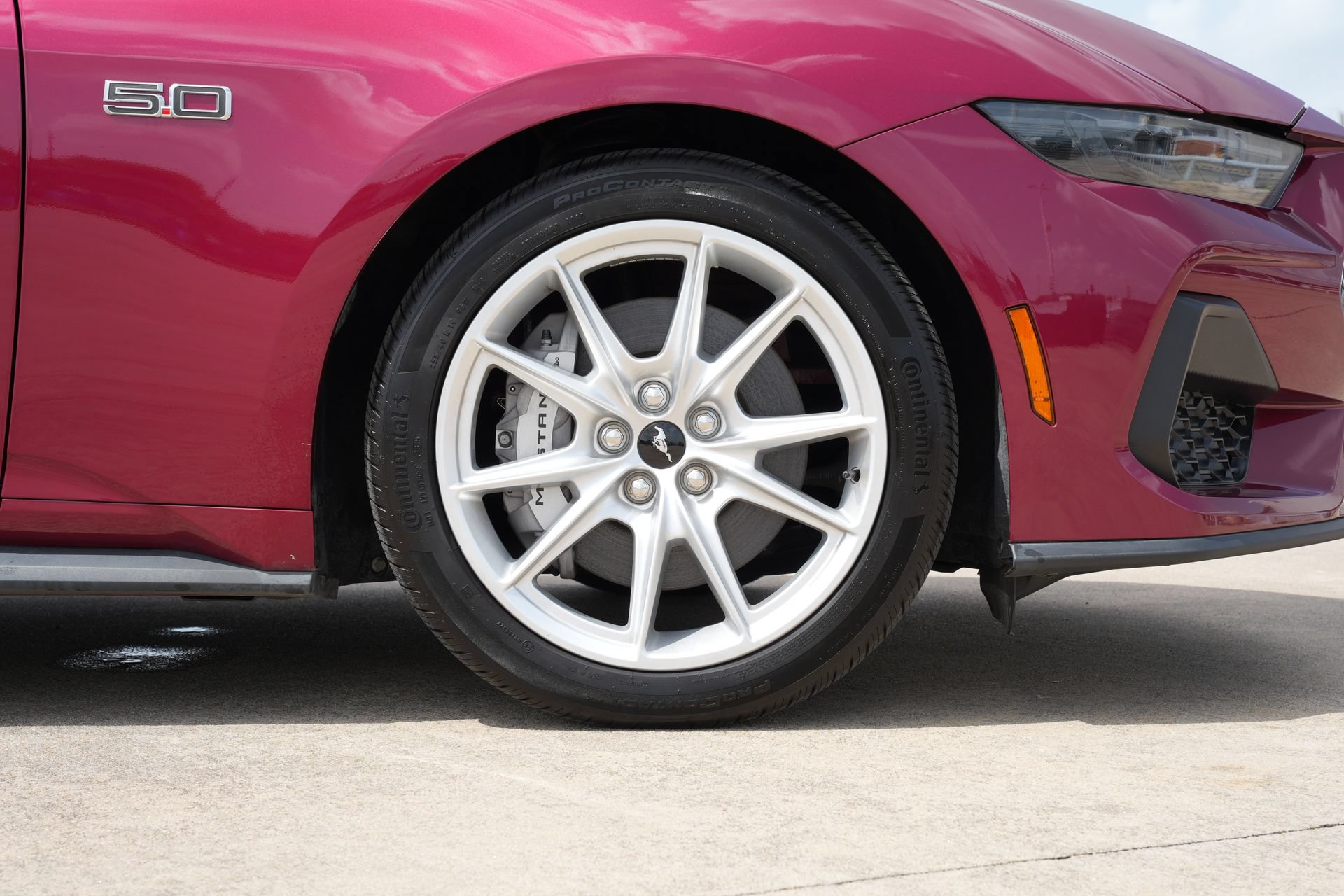 Used 2025 Ford Mustang GT Premium RWD image 28