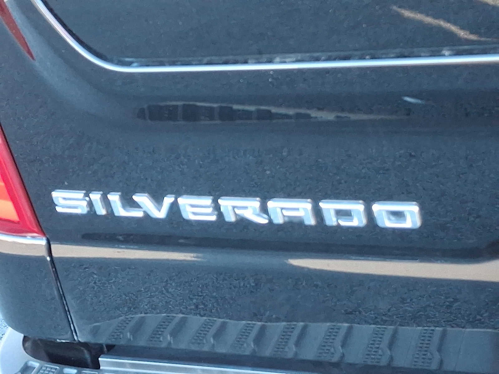 Certified 2021 Chevrolet Silverado 1500 LTZ w/ Safety Package II AWD/4WD image 30
