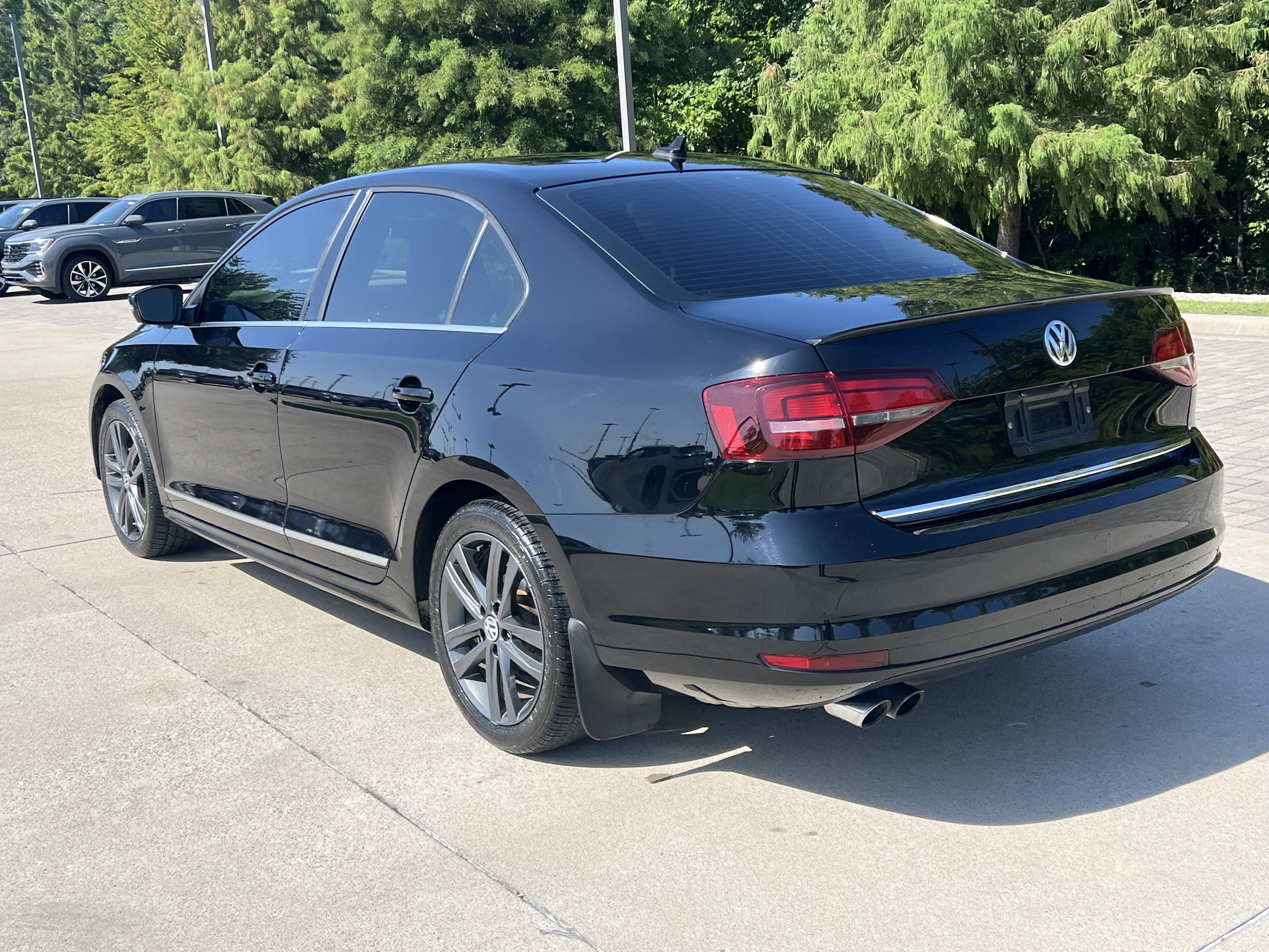 Used 2018 Volkswagen Jetta SEL FWD image 7