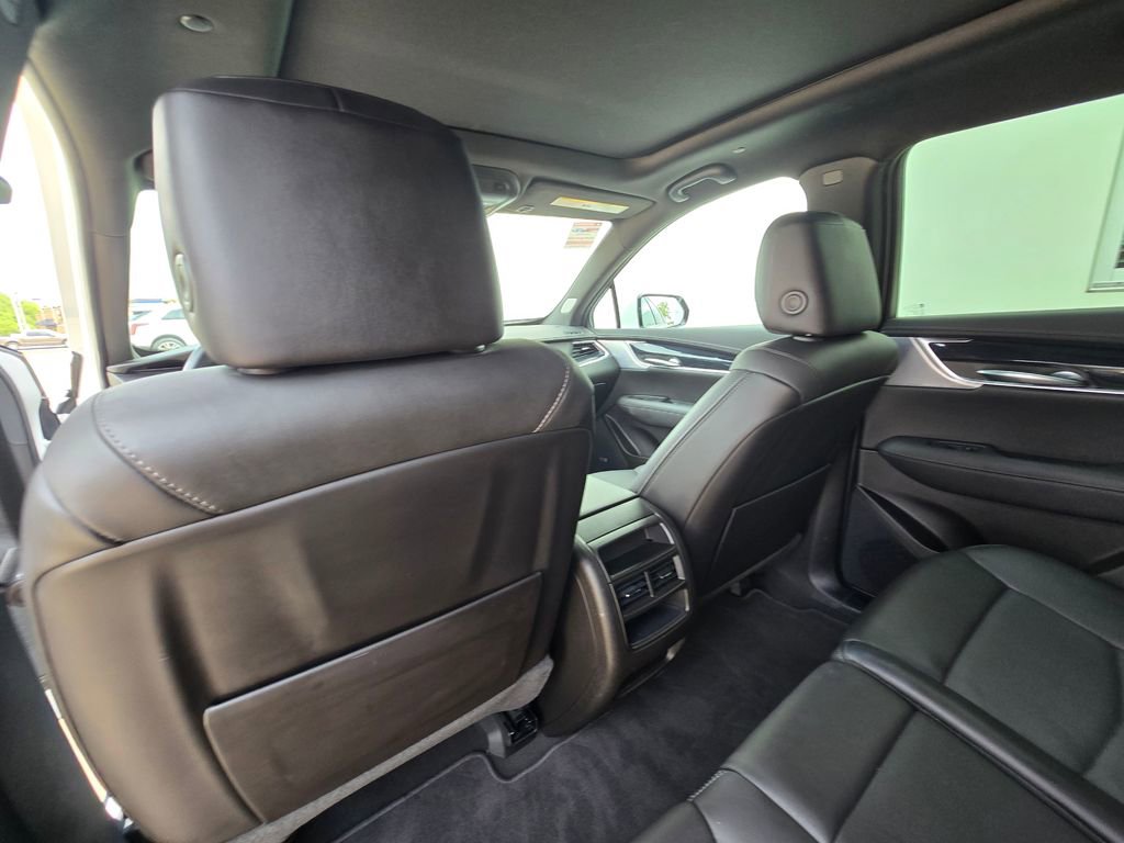 Used 2024 Cadillac XT5 Premium Luxury FWD image 16