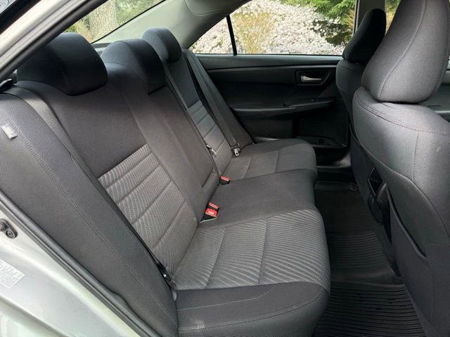 Used 2017 Toyota Camry LE image 15