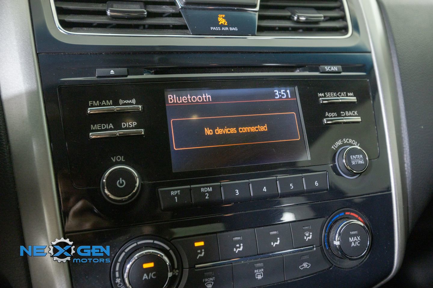 Used 2015 Nissan Altima 2.5 S w/ Power Driver Seat Package FWD image 19