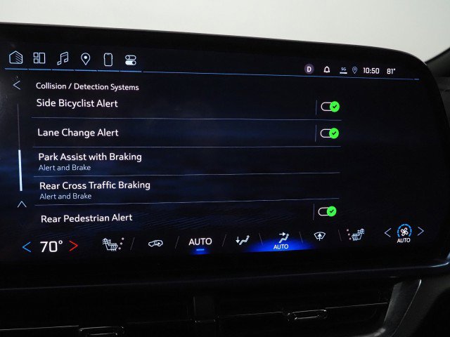 Used 2024 Chevrolet Equinox EV LT image 35